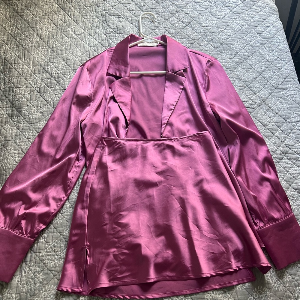 Pink silk matching blazer and skirt